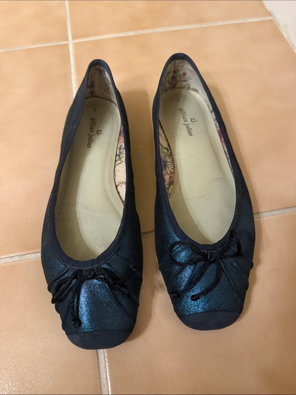 Women's navy Bow Ballet Flats by Giillian Julius